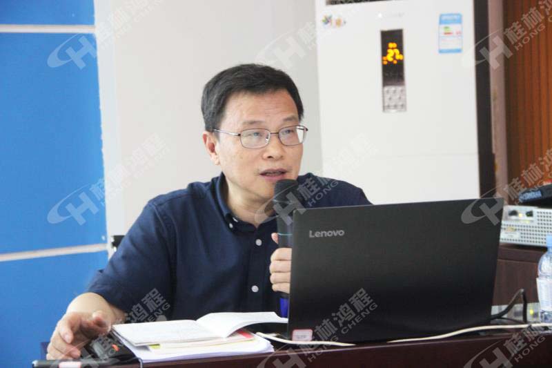 廣西壯族自治區(qū)黨委講師團(tuán)特聘教授(專(zhuān)家) 廣西壯族自治區(qū)黨委講師團(tuán)特聘教授(專(zhuān)家)