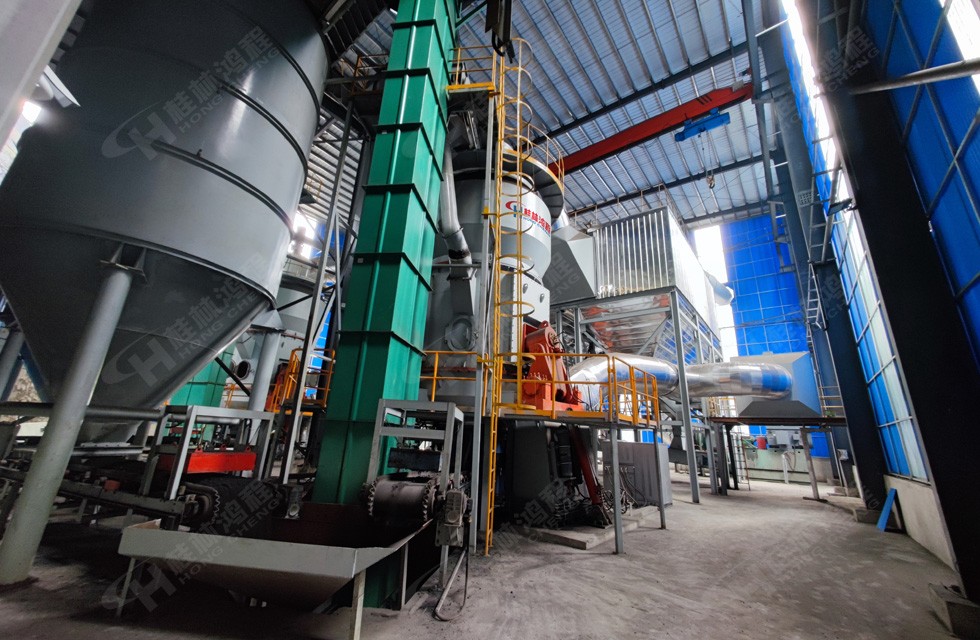 鋁土礦磨粉機(jī) 鋁土礦磨粉機(jī)