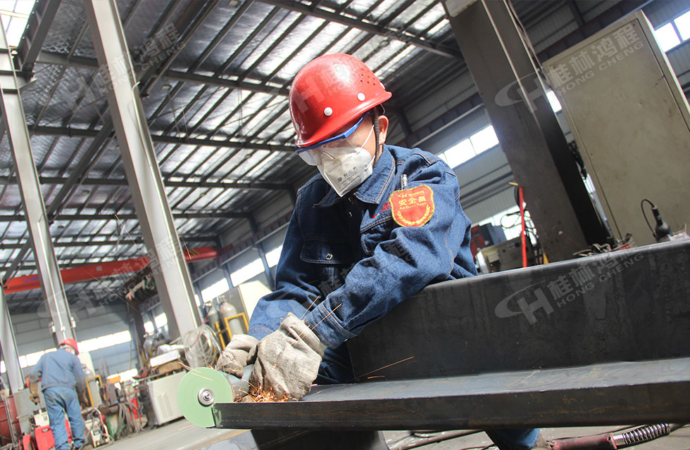 科學防疫，安全生產