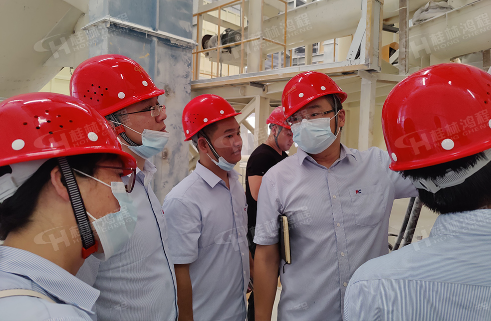 價(jià)值服務(wù)，始終如一！桂林鴻程“客戶零距離 共創(chuàng)新未來”服務(wù)活動(dòng)正式出征