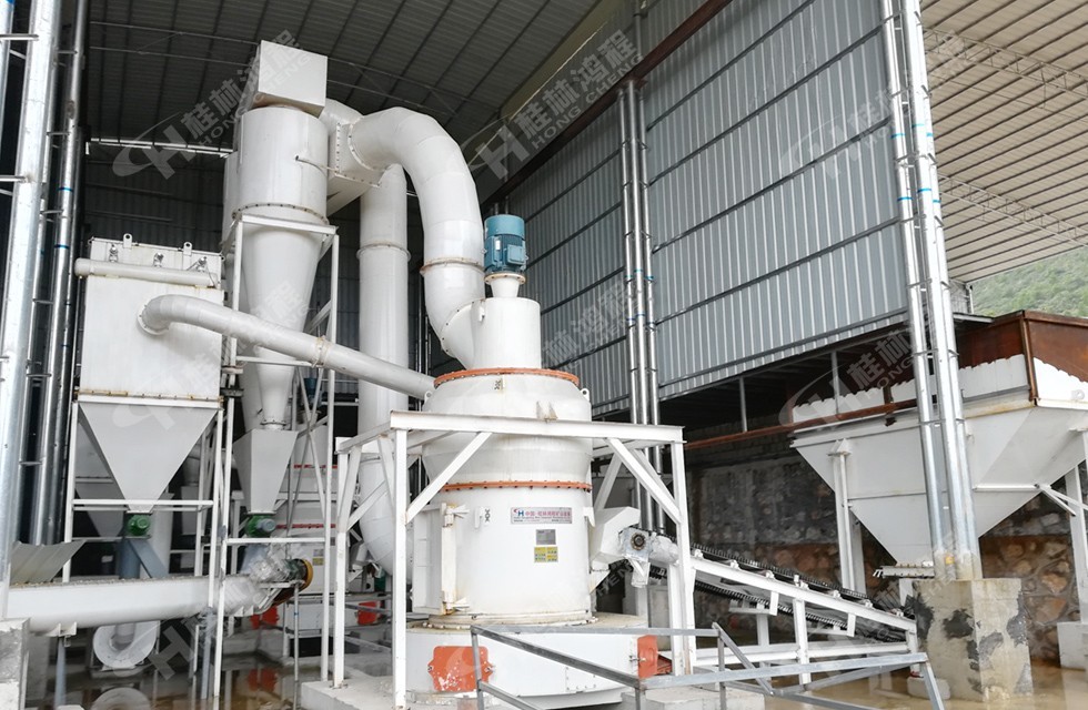 白云石磨機(jī),白云石在玻璃生產(chǎn)的作用 白云石磨機(jī),白云石在玻璃生產(chǎn)的作用